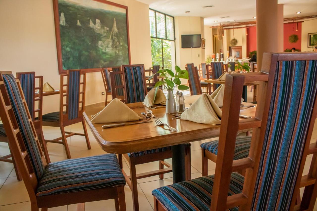 Camino Real Tikal‎ Hotell El Remate Exteriör bild