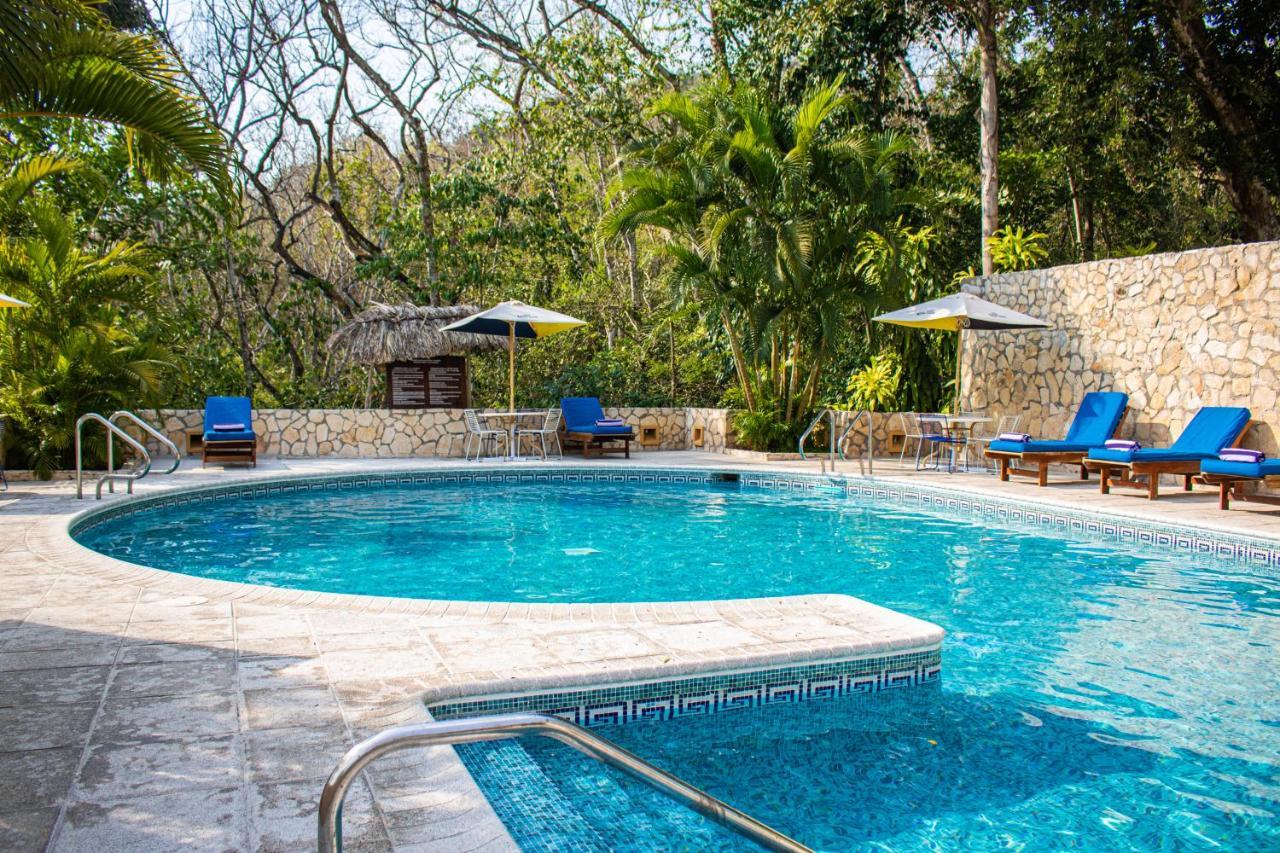 Camino Real Tikal‎ Hotell El Remate Exteriör bild