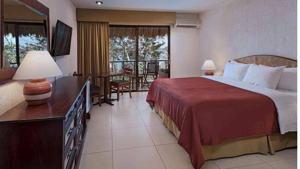 Camino Real Tikal‎ Hotell El Remate Rum bild
