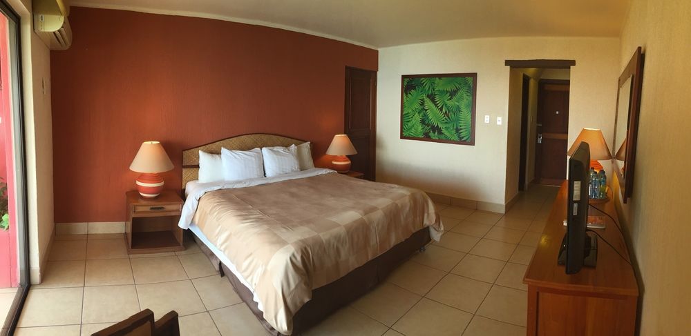 Camino Real Tikal‎ Hotell El Remate Exteriör bild