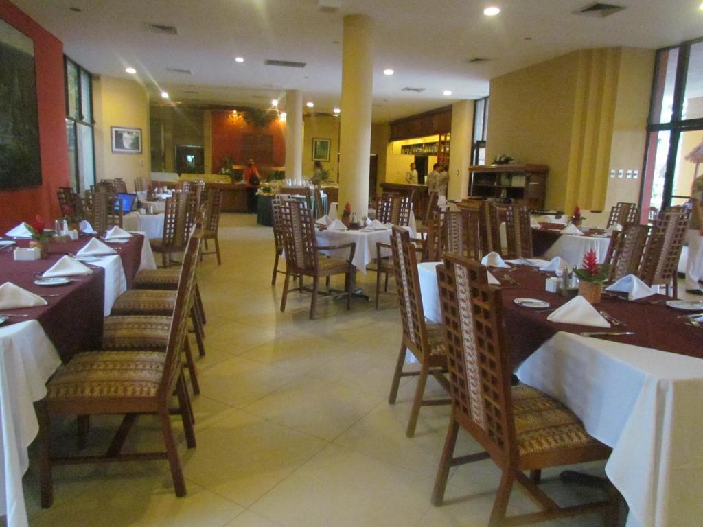 Camino Real Tikal‎ Hotell El Remate Exteriör bild